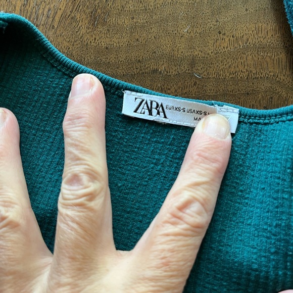 Zara Ribbed Long Sleeve Crop Top - Picture 5 of 10